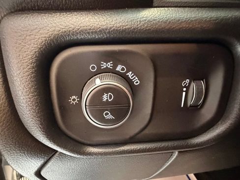 New 2026 RAM 2500 Tradesman AWD/4WD image 29