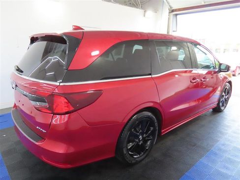 Used 2023 Honda Odyssey Sport image 15