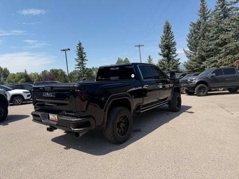 Used 2024 GMC Sierra 2500 Denali Ultimate AWD/4WD image 13