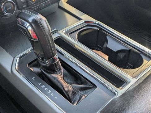 Used 2016 Ford F150 Lariat image 11