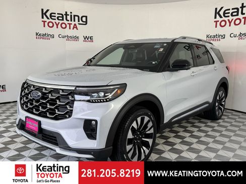 Used 2025 Ford Explorer Platinum w/ LUX Leather Package image 9