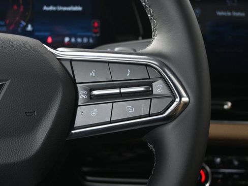 New 2026 Chevrolet Equinox ACTIV w/ Convenience Package III AWD/4WD image 35