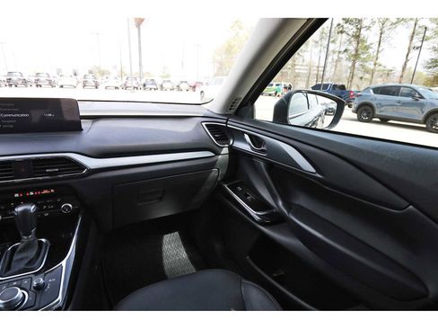 Used 2023 MAZDA CX-9 Touring image 8