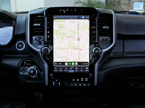 Used 2024 RAM 2500 Big Horn w/ Night Edition image 27