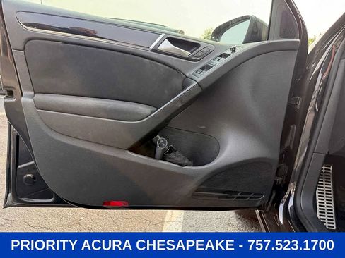 Used 2012 Volkswagen GTI 4-Door FWD image 15