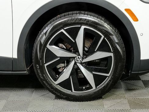 Certified 2023 Volkswagen ID.4 S image 20