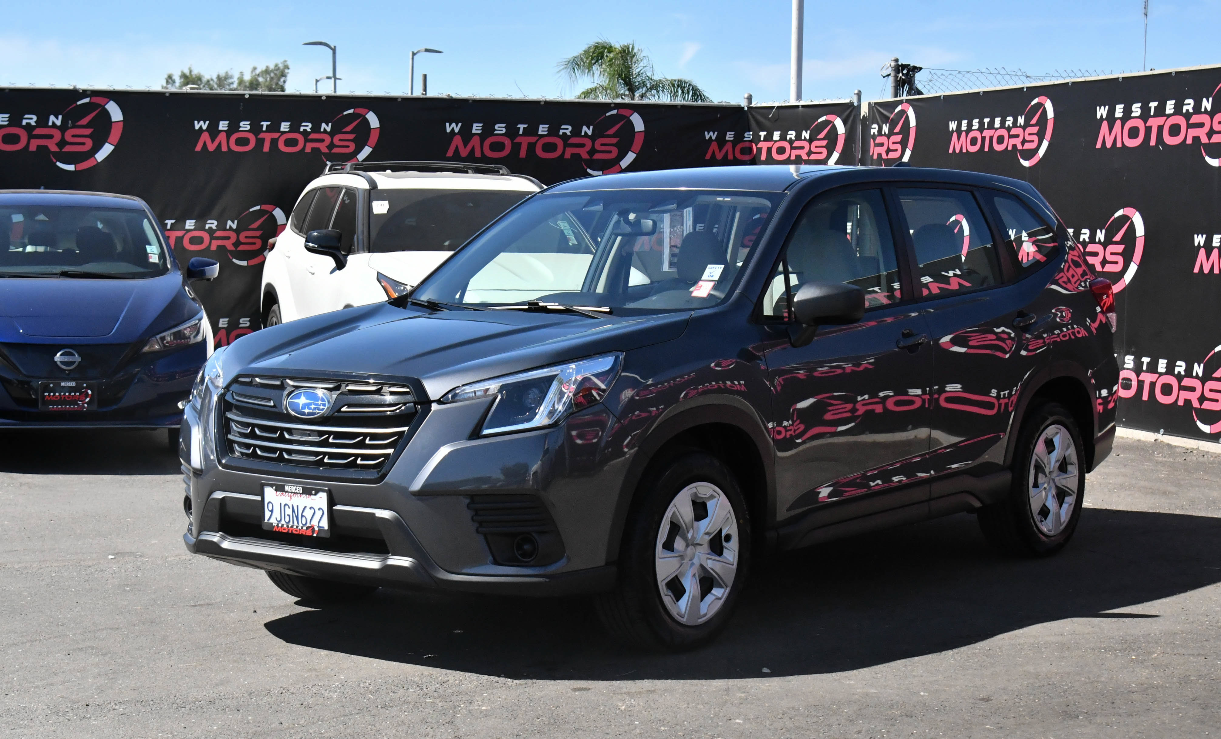Used 2023 Subaru Forester AWD/4WD image 3