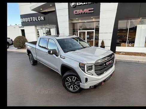 Used 2025 GMC Sierra 1500 AT4 w/ AT4 Preferred Package image 2
