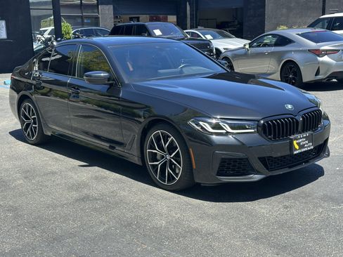 Used 2022 BMW 540i w/ M Sport Package RWD image 6