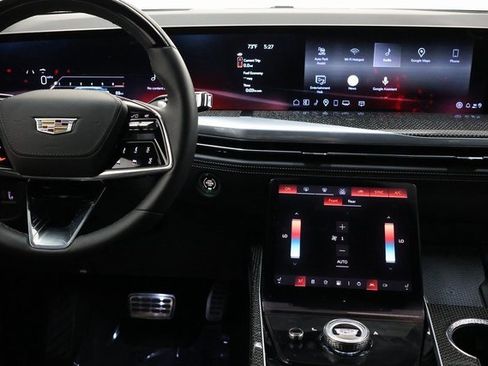 Used 2025 Cadillac Escalade V image 98