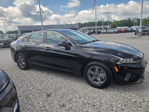 Used 2023 Kia K5 LXS FWD image 2
