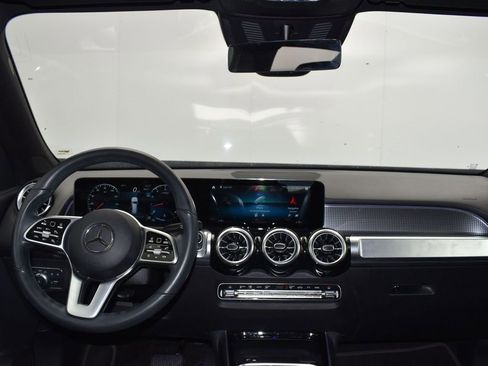 Used 2022 Mercedes-Benz GLB 250 GLB 250 image 19