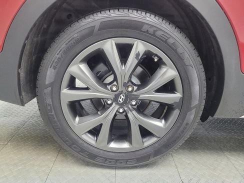 Used 2017 Hyundai Santa Fe Sport image 31