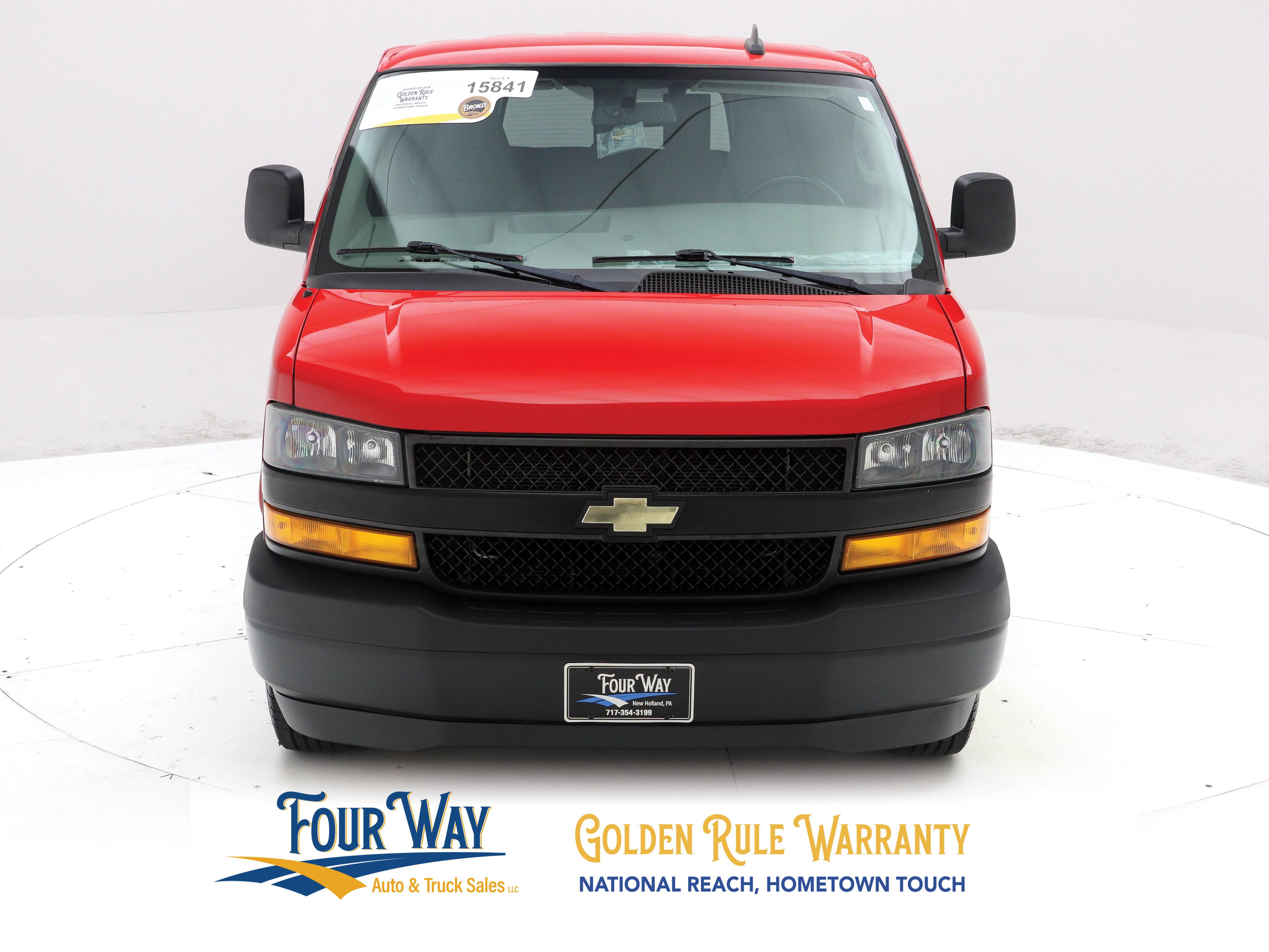 Used 2019 Chevrolet Express 3500 LS RWD image 9