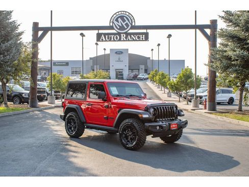 Used 2022 Jeep Wrangler Sport AWD/4WD image 1