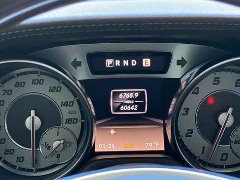 Used 2013 Mercedes-Benz SL 550 image 30