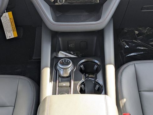 New 2026 Ford Explorer Active RWD image 19