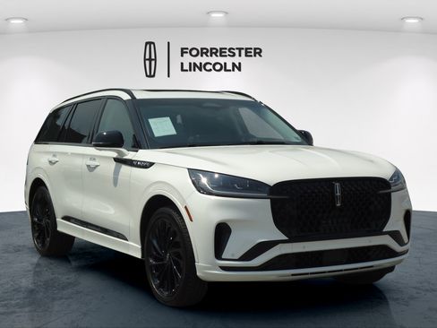 Certified 2025 Lincoln Aviator Reserve w/ Jet Appearance Package AWD/4WD image 1