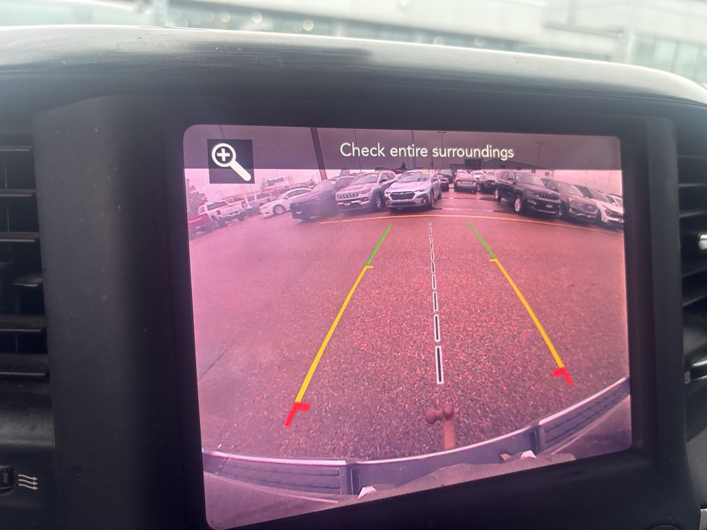 Used 2019 RAM 1500 Laramie AWD/4WD image 15