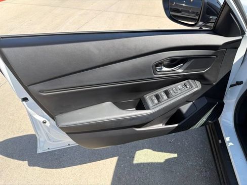 Used 2024 Honda Accord Sport image 11
