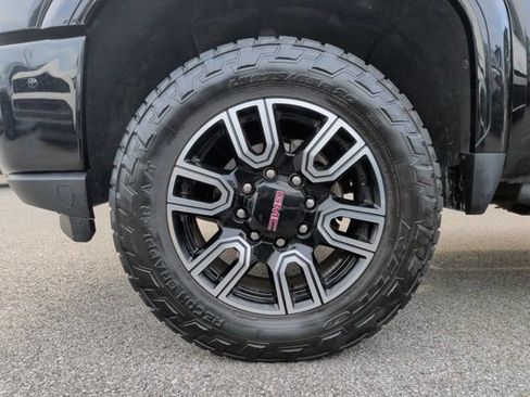 Used 2023 GMC Sierra 2500 AT4 AWD/4WD image 28