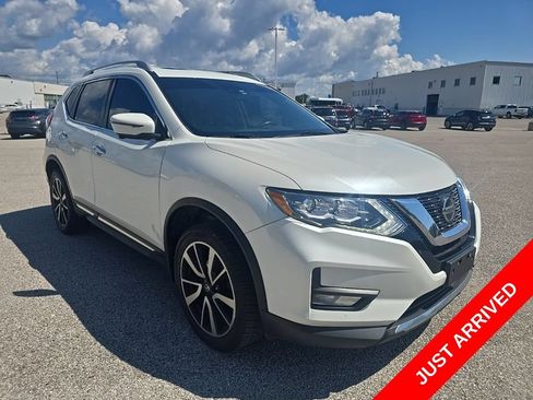 Used 2020 Nissan Rogue SL AWD/4WD image 2