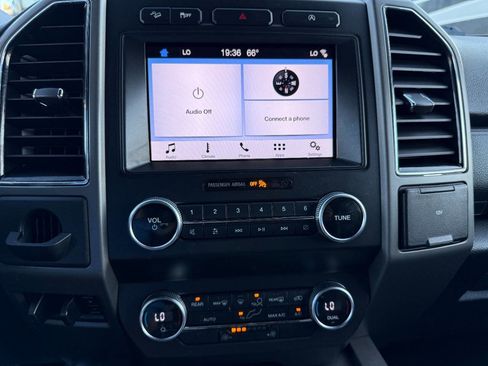 Used 2019 Ford Expedition XLT w/ Equipment Group 201A image 34