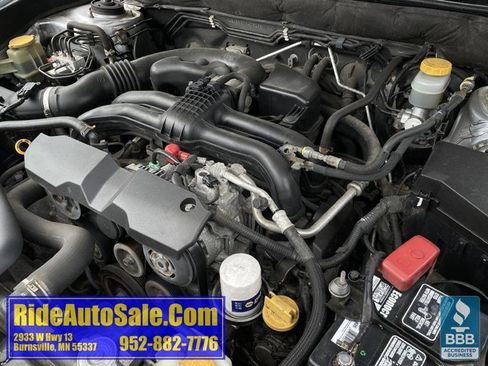 Used 2012 Subaru Outback 2.5i Limited w/ Moonroof Pkg AWD/4WD image 23