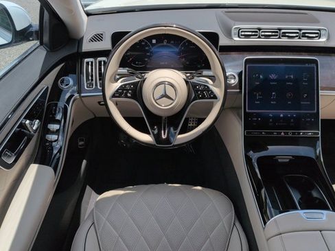 Certified 2024 Mercedes-Benz S 580 4MATIC Sedan image 15