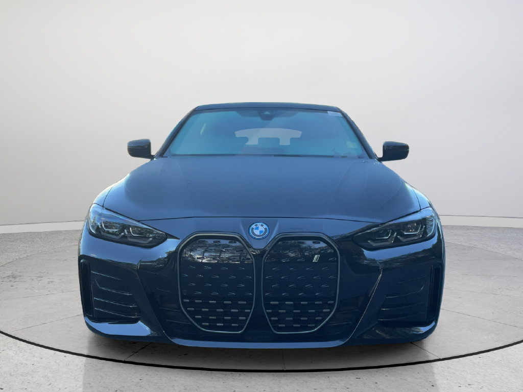 Used 2023 BMW i4 eDrive40 w/ M Sport Package RWD image 3
