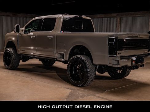Used 2026 Ford F250 Platinum w/ Platinum Plus Package AWD/4WD image 6
