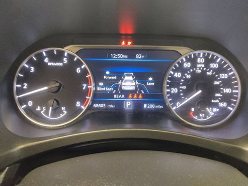 Used 2023 Nissan Sentra SV FWD image 23