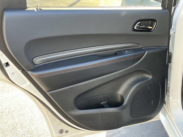 Used 2025 Dodge Durango GT AWD/4WD image 17
