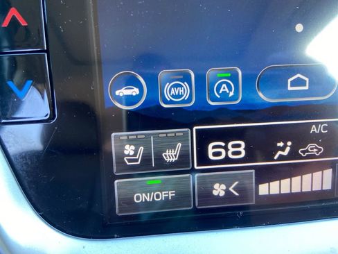 Used 2020 Subaru Outback Touring XT image 28