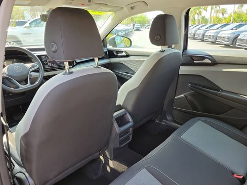 Used 2023 Volkswagen Taos S image 10