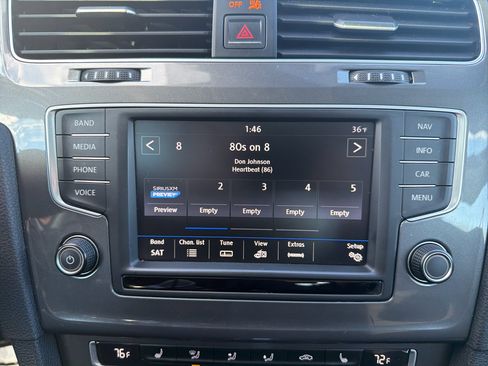 Used 2017 Volkswagen Golf Alltrack SEL image 28