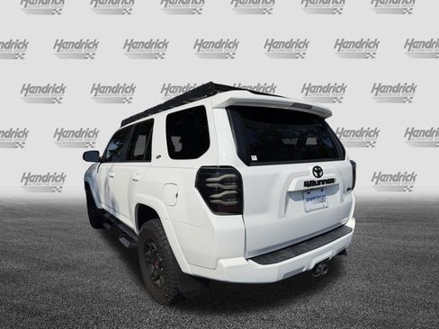 Used 2023 Toyota 4Runner SR5 AWD/4WD image 7