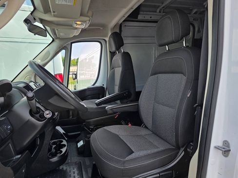 Used 2019 RAM ProMaster 1500 w/ Interior Convenience Group FWD image 11