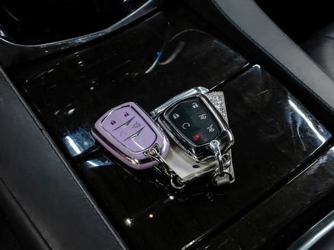 Used 2016 Cadillac Escalade Platinum image 71