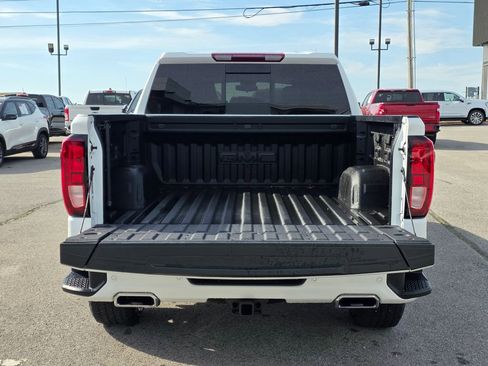 Used 2024 GMC Sierra 1500 Elevation w/ Elevation Premium Package image 7