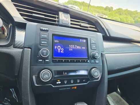 Used 2017 Honda Civic Sport image 23