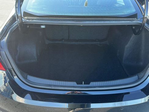 Used 2024 Chevrolet Malibu LT image 9