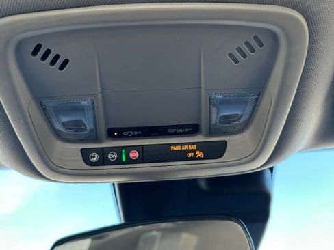 Used 2023 Chevrolet Malibu LT image 48