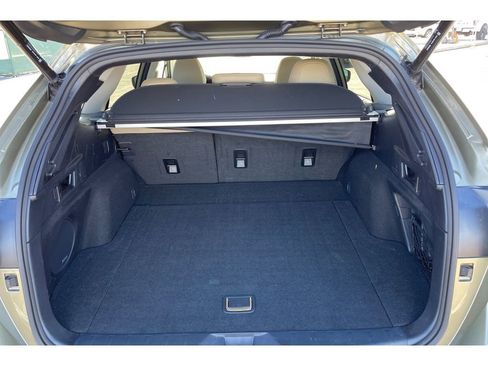 Certified 2023 Subaru Outback Limited image 17