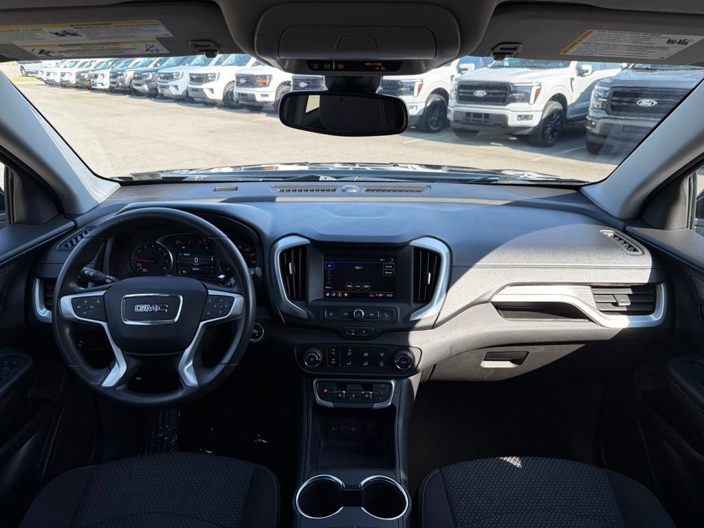 Used 2024 GMC Terrain SLE AWD/4WD image 24