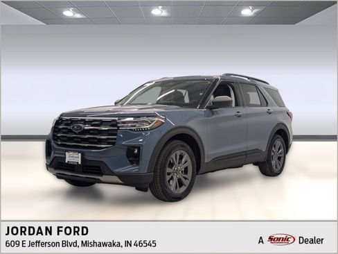 New 2026 Ford Explorer Active w/ Active Comfort Package AWD/4WD image 1