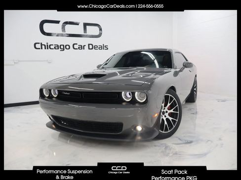 Used 2019 Dodge Challenger R/T Scat Pack RWD image 1