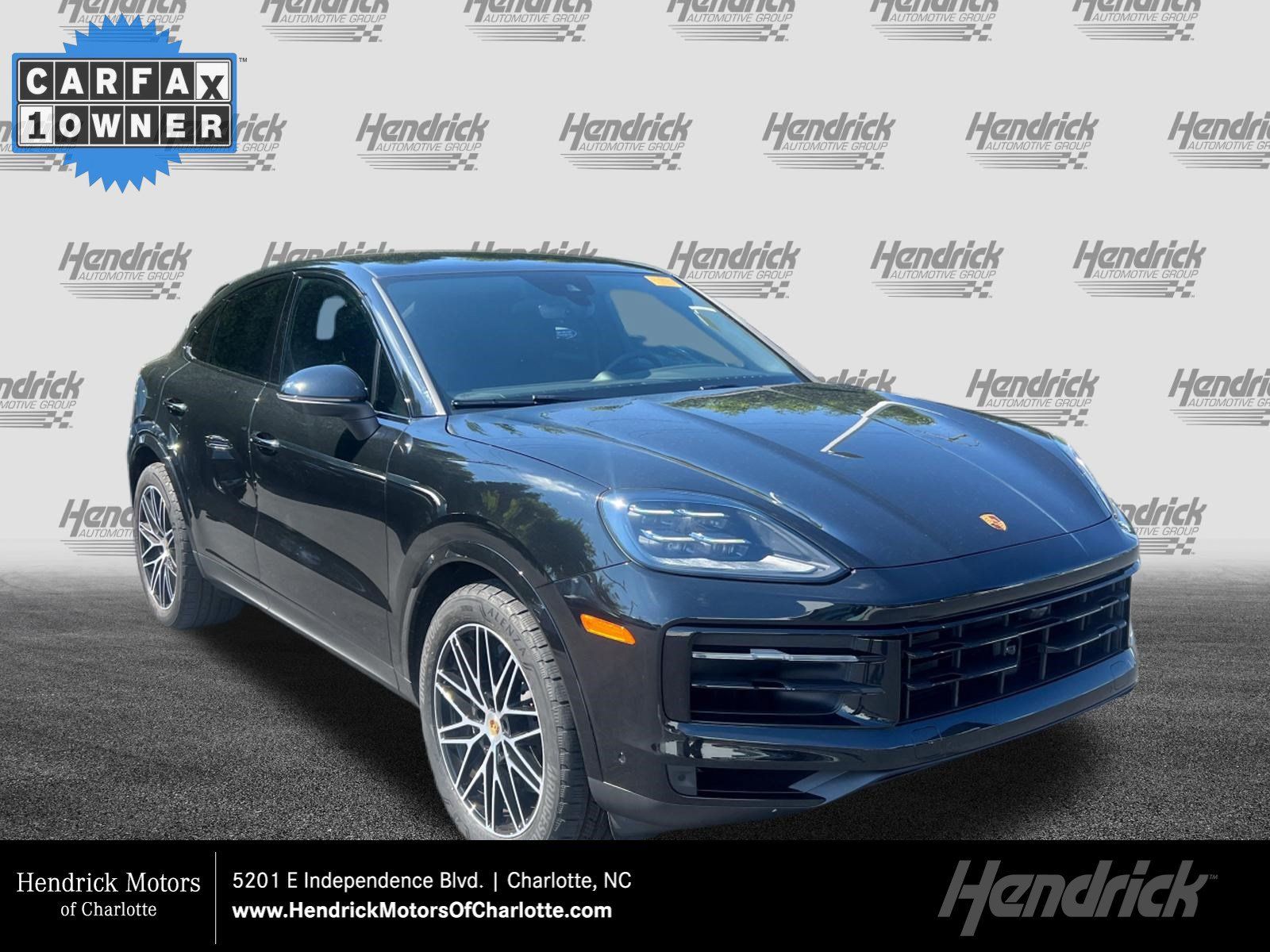 Used 2024 Porsche Cayenne Coupe AWD/4WD image 1