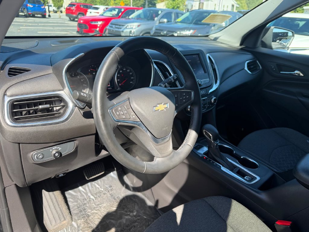 Used 2024 Chevrolet Equinox LT AWD/4WD image 10