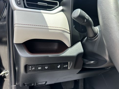 Used 2022 Toyota RAV4 Limited w/ Limited Grade Weather Package AWD/4WD image 33